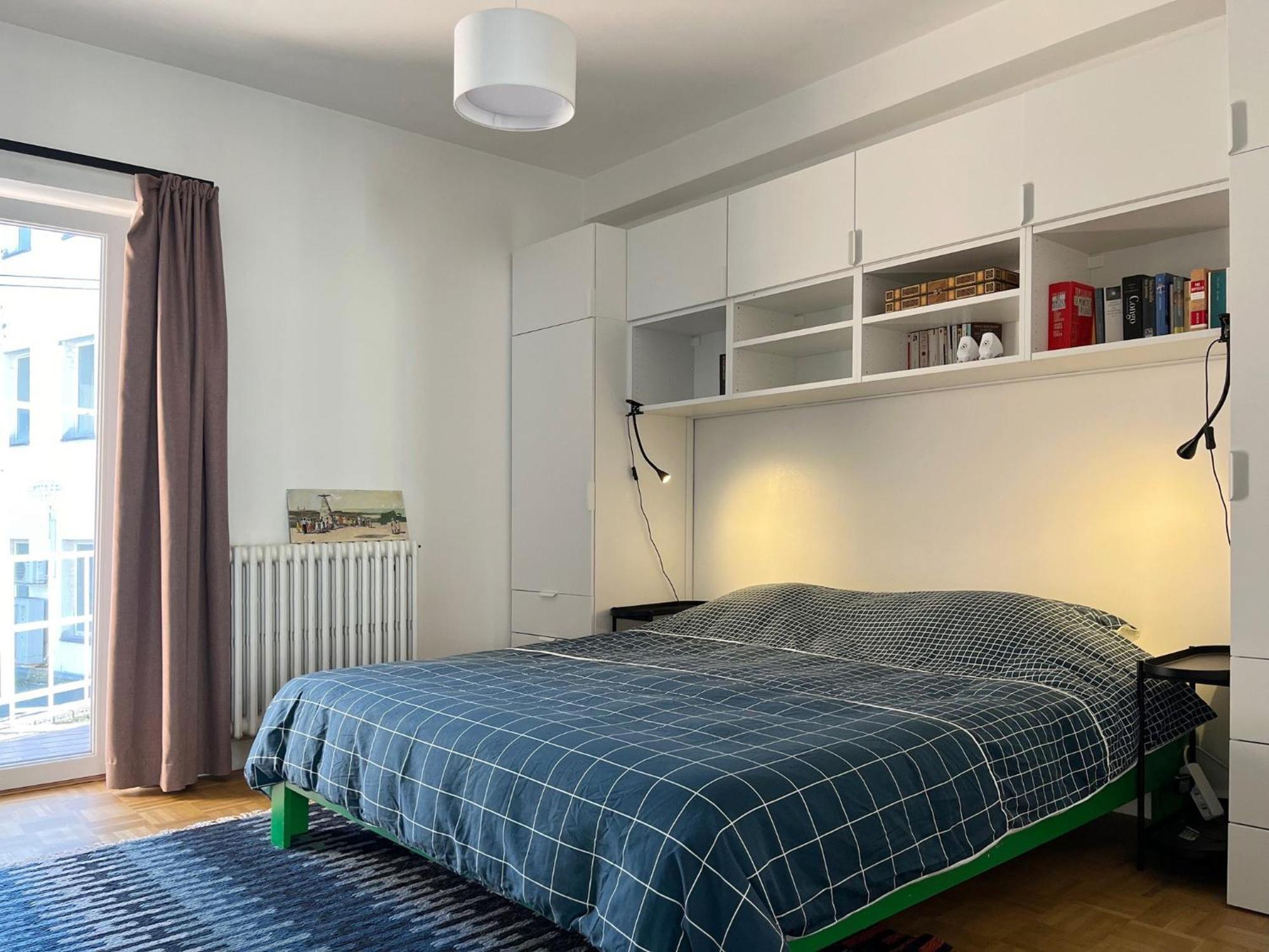 Trendy & Sunny Apartment In Гент Экстерьер фото